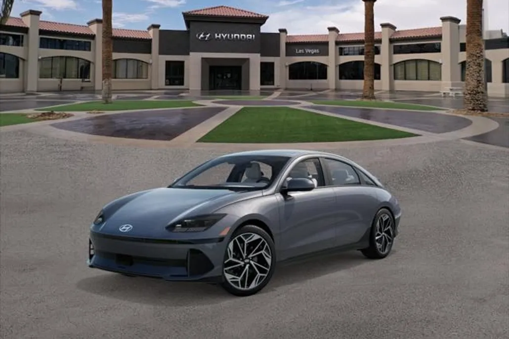 2025 Hyundai Ioniq 6 SEL photo 1