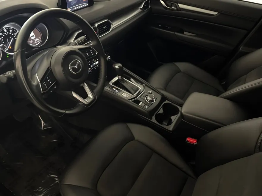 2019 Mazda CX-5 Touring photo 1