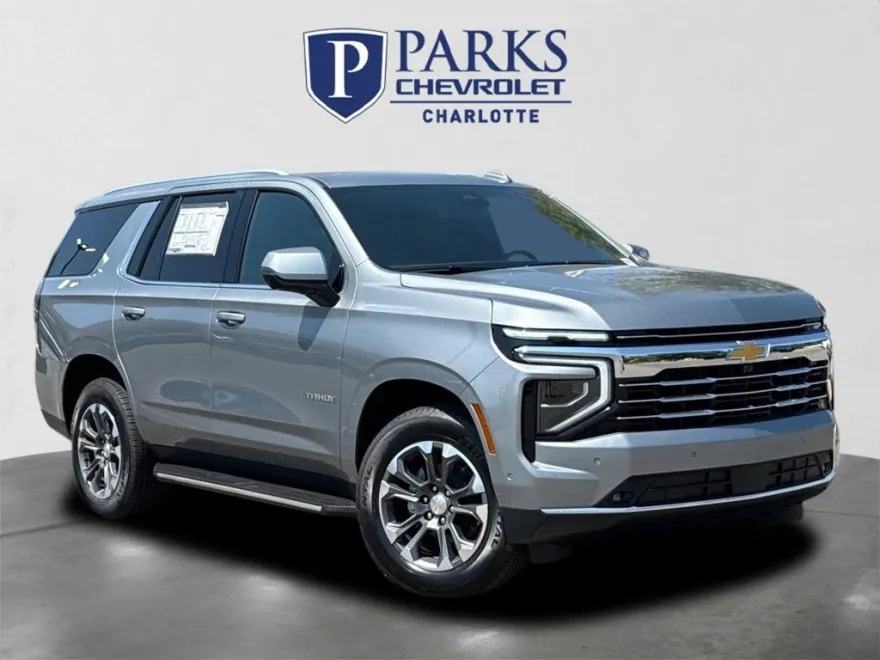 2025 Chevrolet Suburban Premier photo 1
