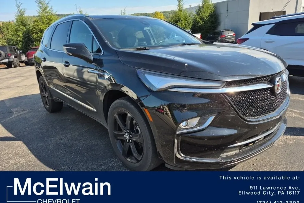 2023 Buick Enclave Essence photo 1