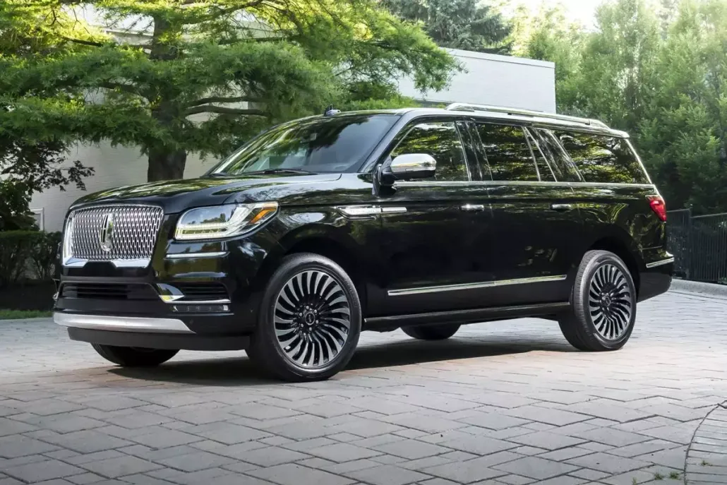 2019 Lincoln Navigator Select photo 1