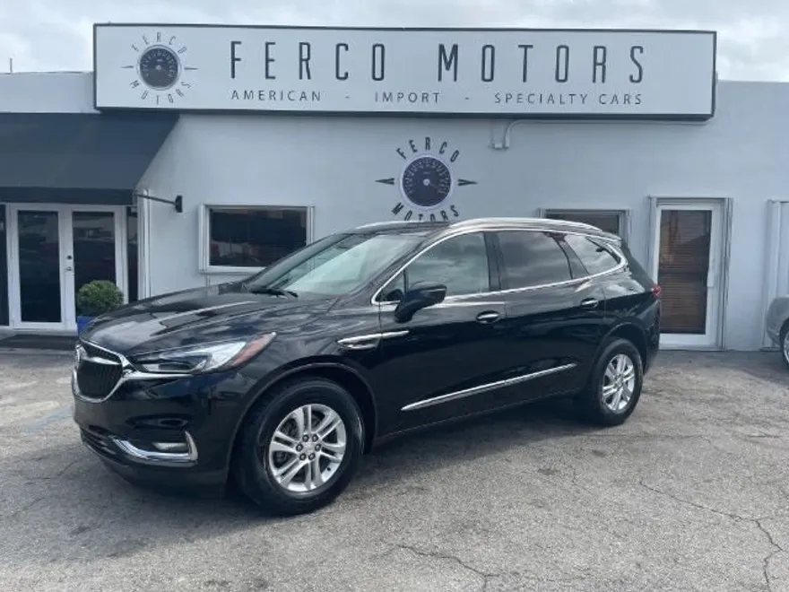 2018 Buick Enclave Essence photo 1