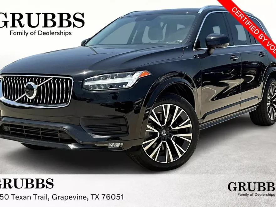 2022 Volvo XC90 Momentum photo 1