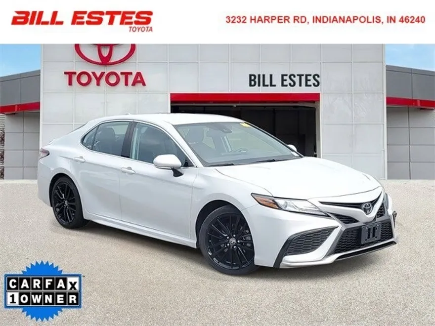 2023 Toyota Camry XSE photo 1