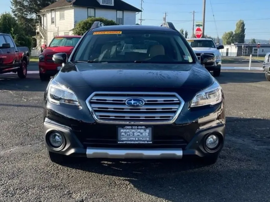 2016 Subaru Outback 2.5i Limited photo 1