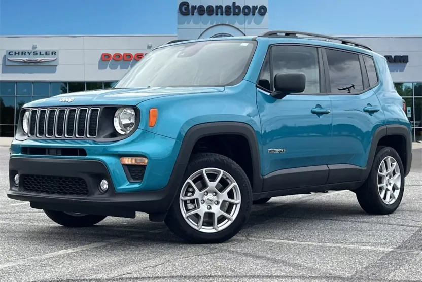 2022 Jeep Renegade Latitude photo 1