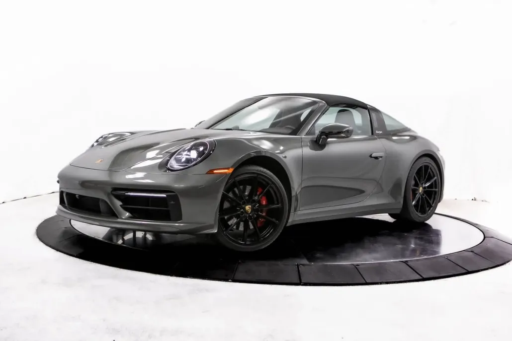 2022 Porsche 911 Targa 4S photo 1