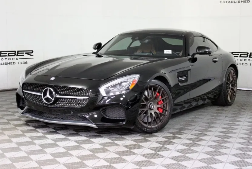 2017 Mercedes Benz AMG GT S photo 1