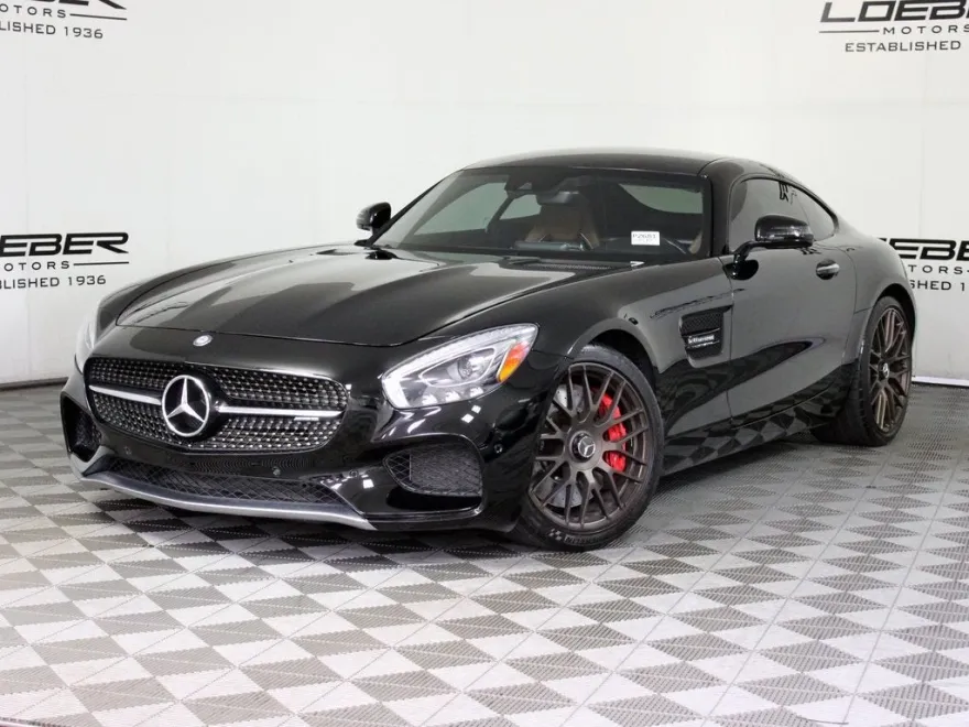 2017 Mercedes Benz AMG GT S photo 1