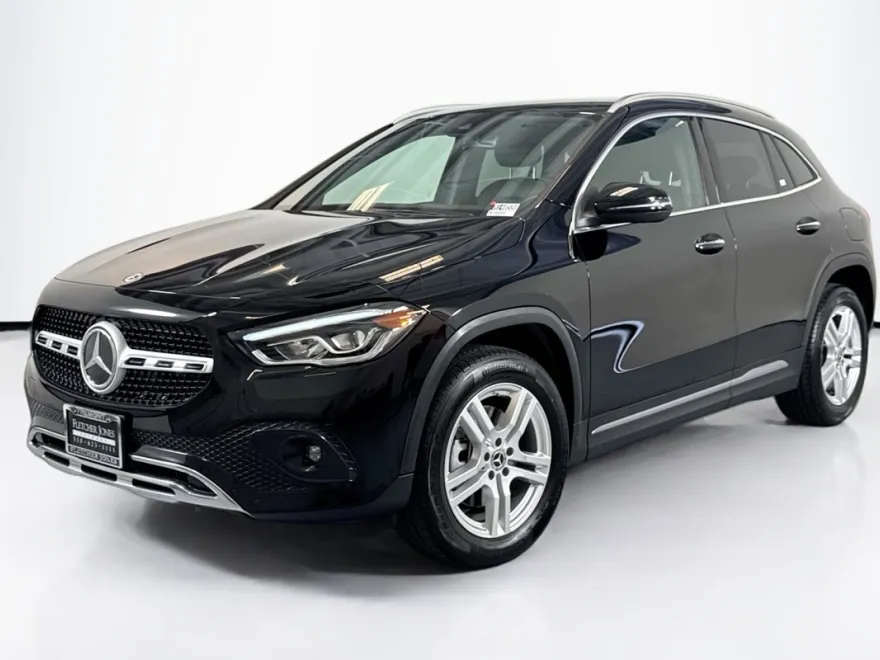 2022 Mercedes Benz GLA 250 4MATIC photo 1