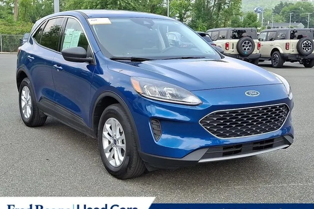 2022 Ford Escape SE photo 1
