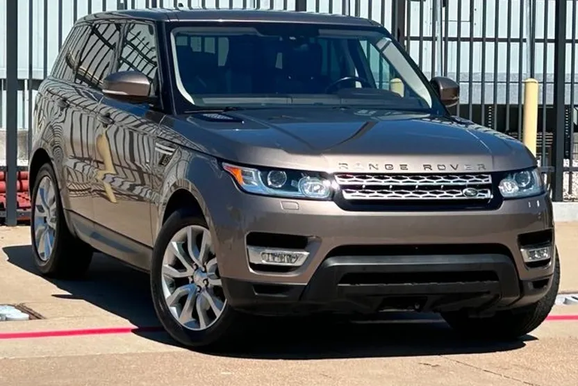 2016 Land Rover Range Rover Sport HSE photo 1