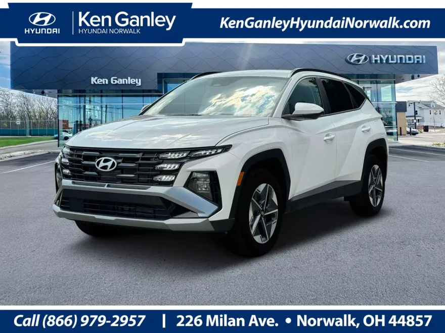 2025 Hyundai Tucson SEL photo 1