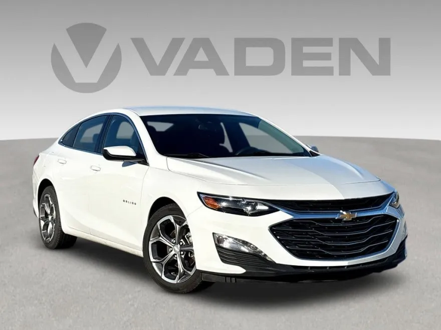 2024 Chevrolet Malibu 1LT photo 1