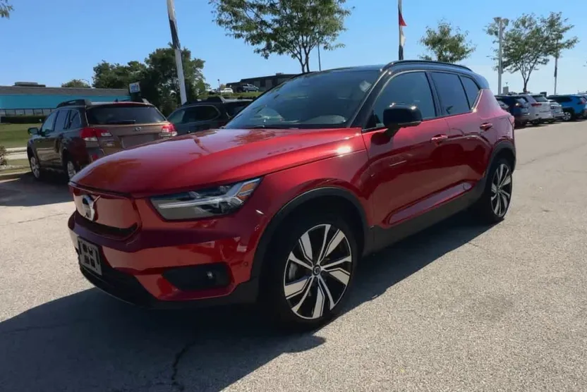 2022 Volvo XC40 Recharge Twin Ultimate photo 1