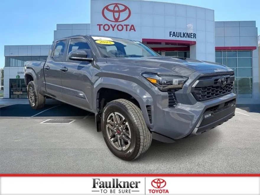 2025 Toyota Tacoma 4x4 SR5 Double Cab photo 1
