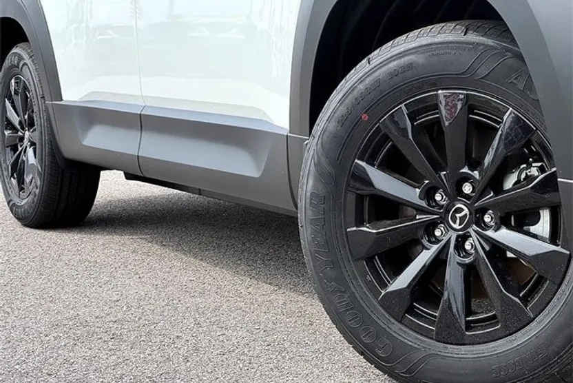 2025 Mazda CX-50 Premium photo 1