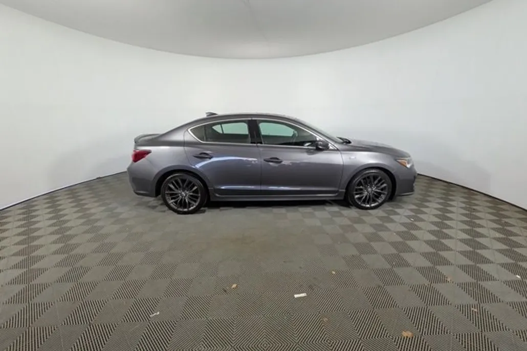 2022 Acura ILX Premium Technology A-Spec photo 1