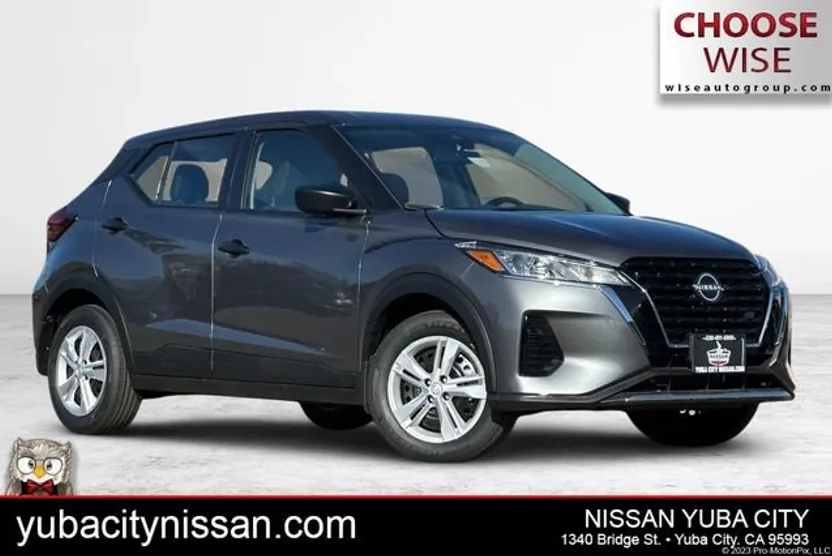 2025 Nissan Kicks Play S photo 1