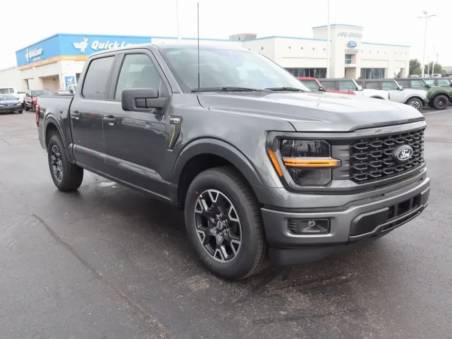 2025 Ford F-150 STX photo 1