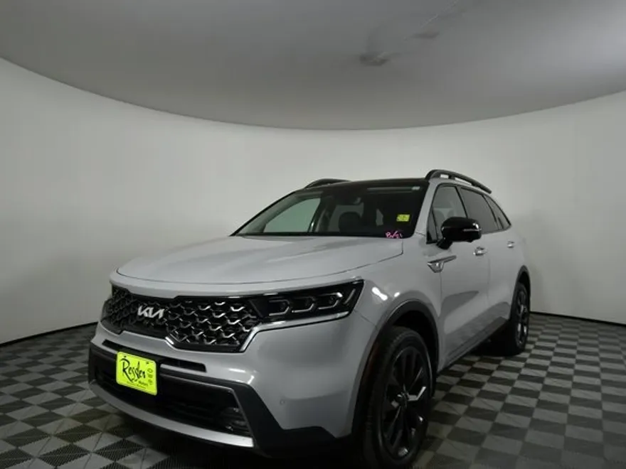 2022 Kia Sorento X-Line SX Prestige photo 1