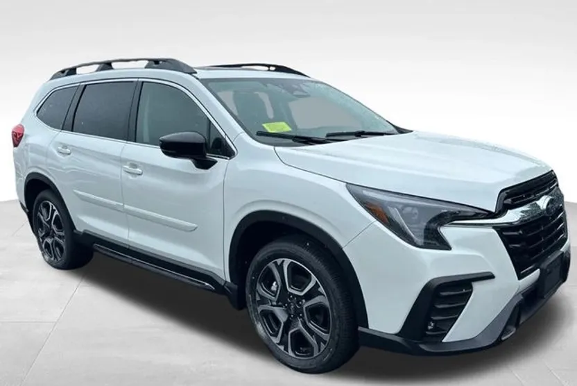 2025 Subaru Ascent Limited photo 1