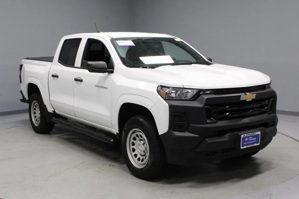 2023 Chevrolet Colorado Work Truck photo 1