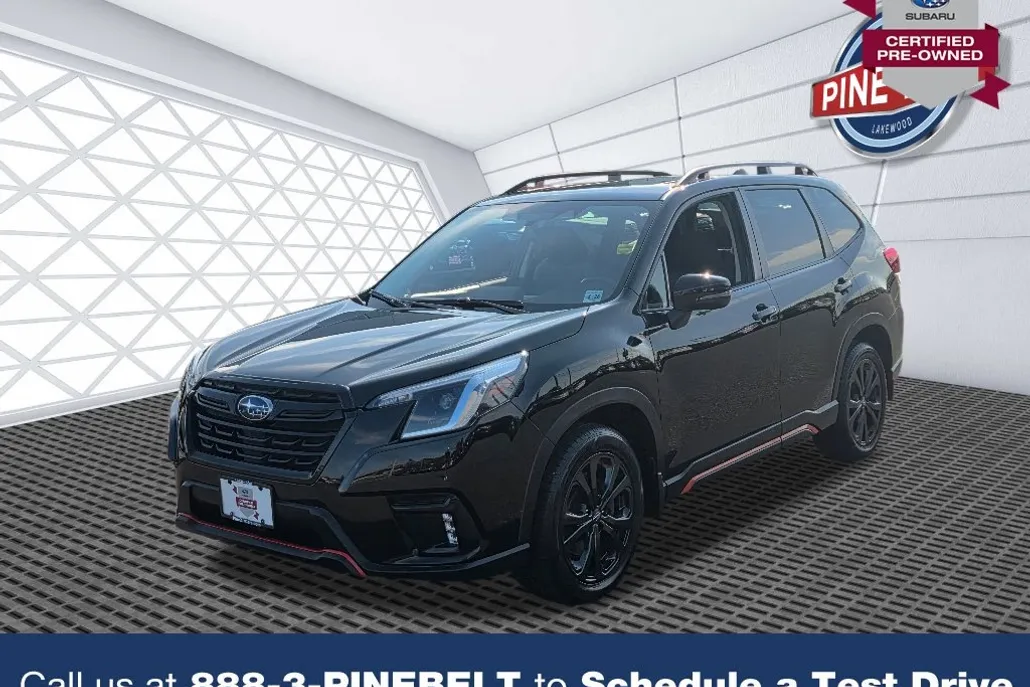 2023 Subaru Forester Sport photo 1