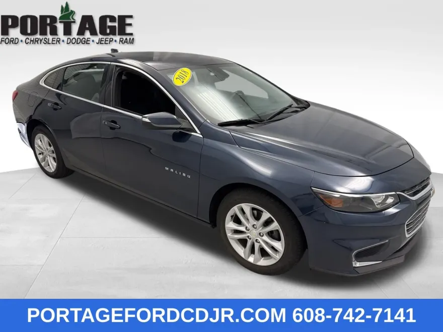 2018 Chevrolet Malibu 1LT photo 1