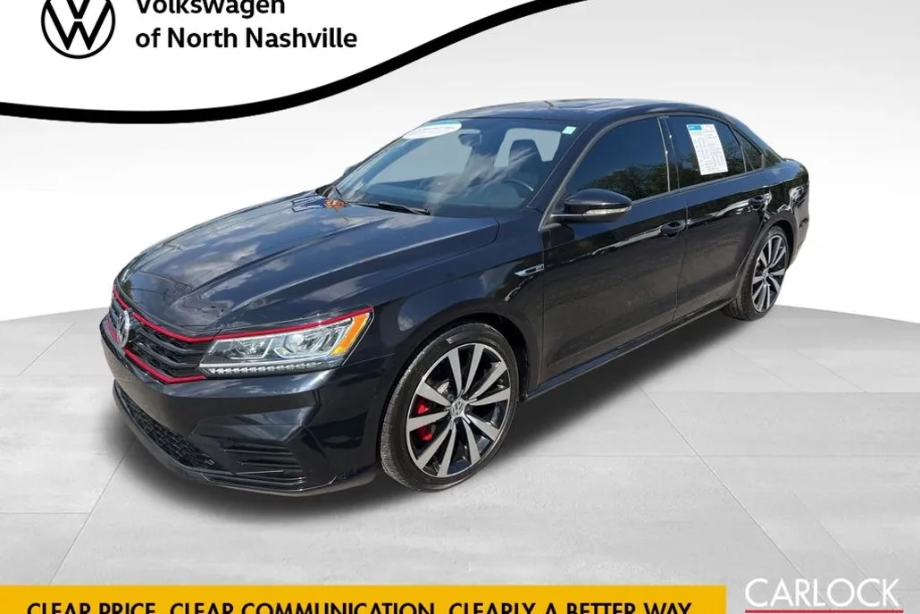 2018 Volkswagen Passat 3.6L V6 GT photo 1