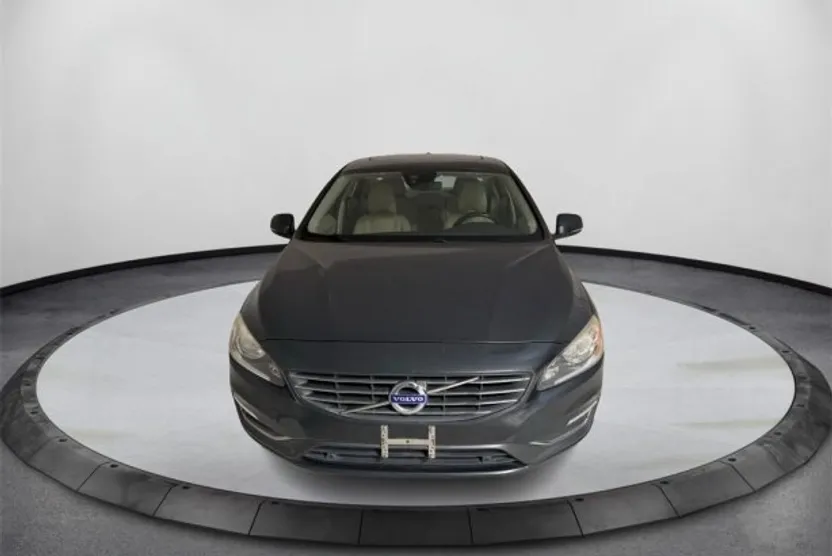 2015 Volvo S60 T5 Premier photo 1
