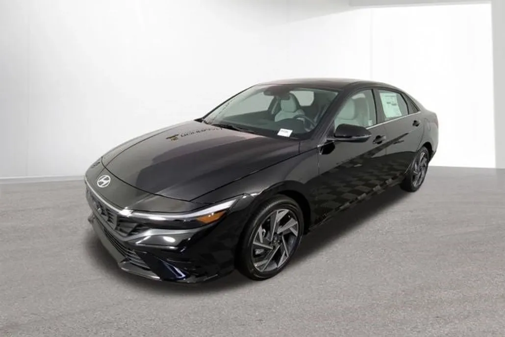 2025 Hyundai Elantra Hybrid Limited photo 1