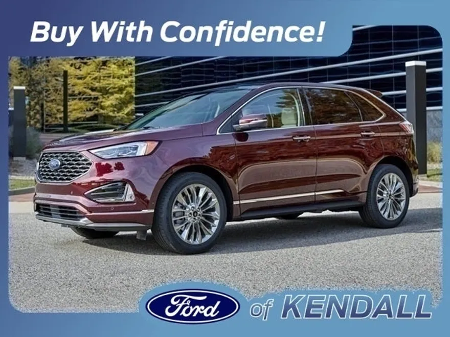 2021 Ford Edge SEL photo 1