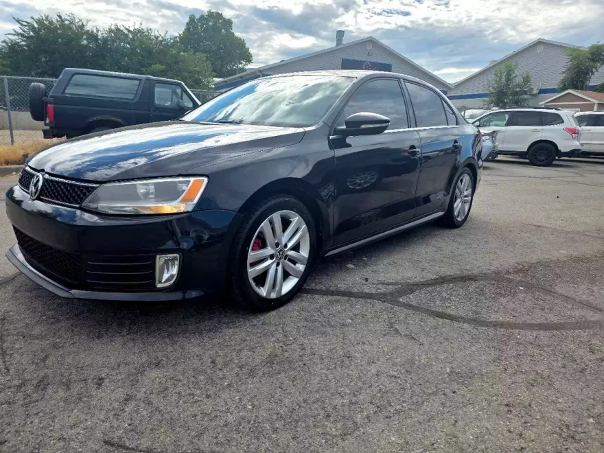 2013 Volkswagen Golf GLI photo 1