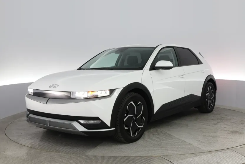 2023 Hyundai Ioniq 5 SEL photo 1