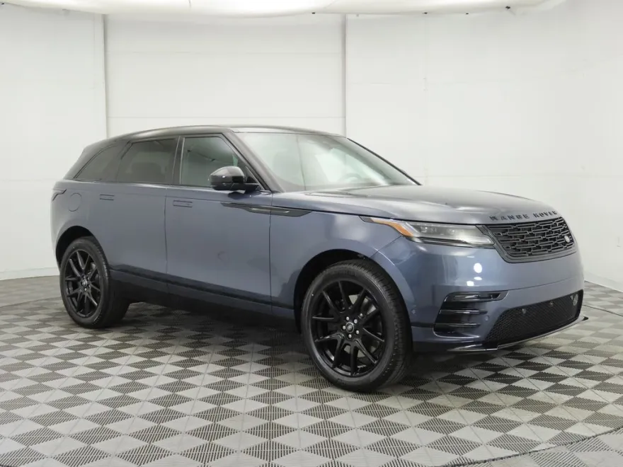 2026 Land Rover Range Rover Velar SE photo 1