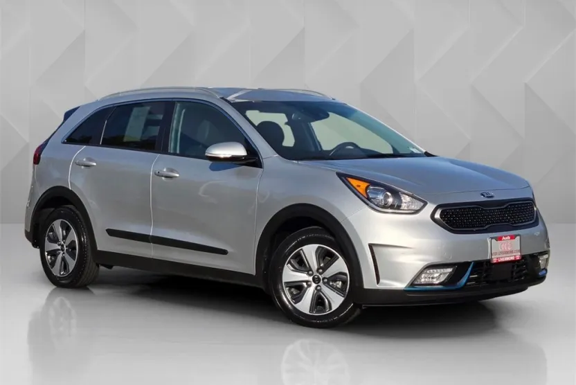 2018 Kia Niro Plug-In Hybrid EX photo 1