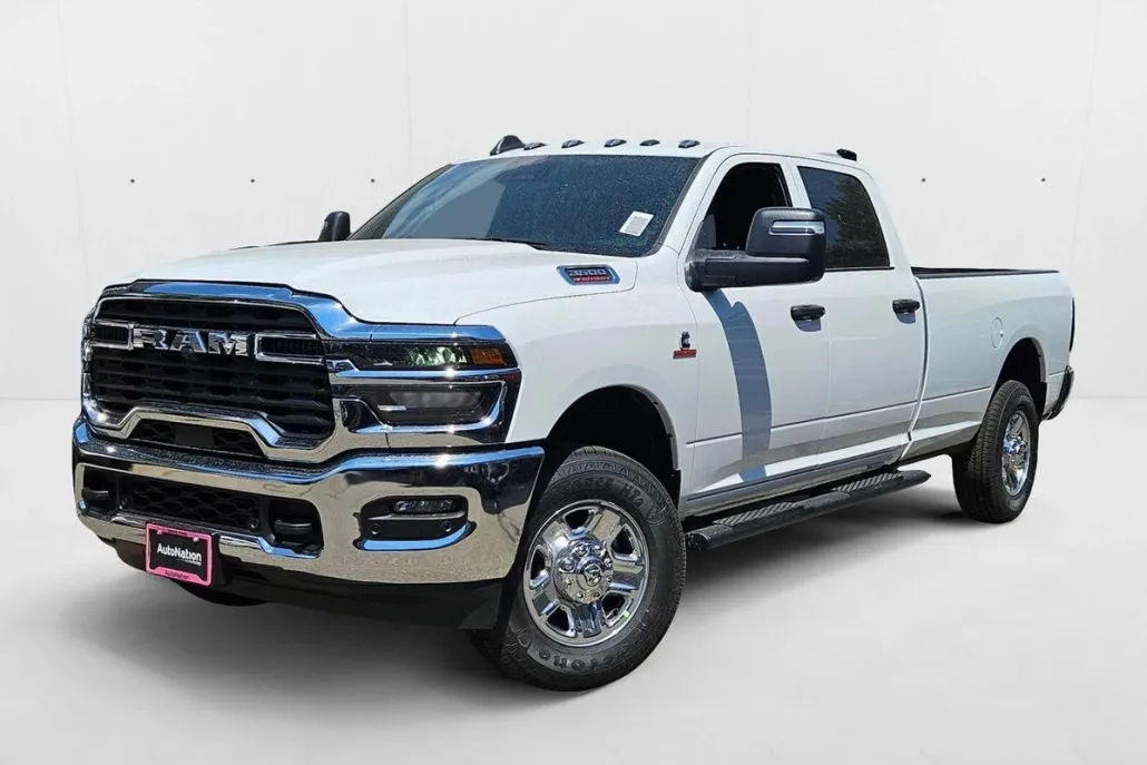 2025 Ram 3500 Tradesman photo 1