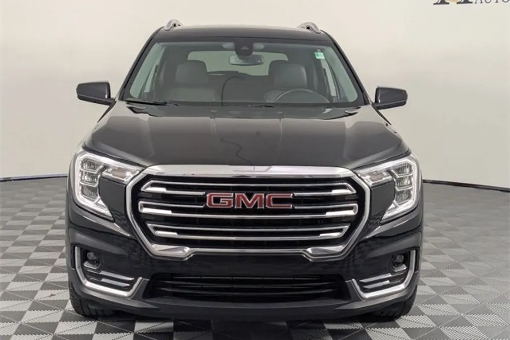 2024 Gmc Terrain SLT photo 1
