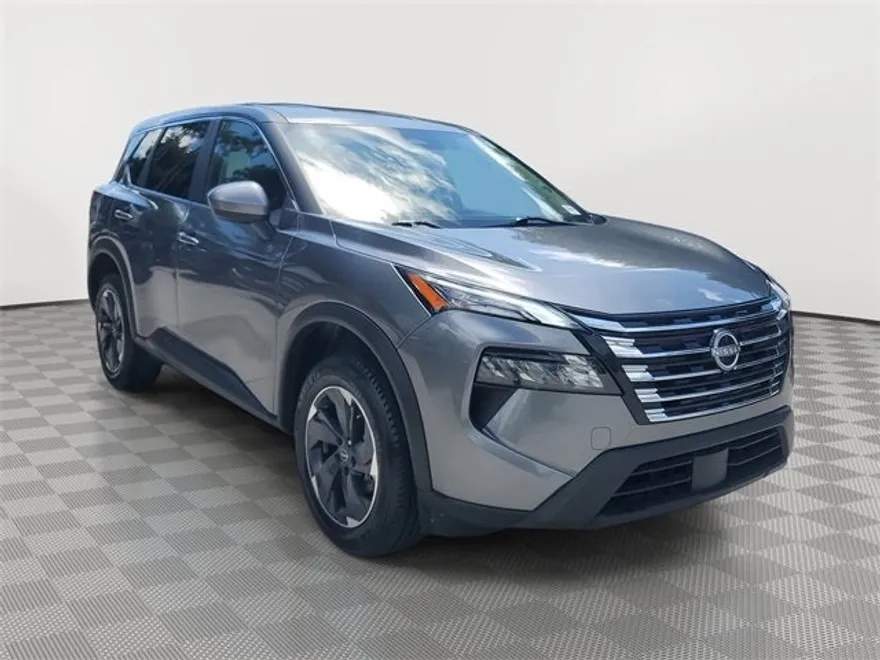 2024 Nissan Rogue SV photo 1