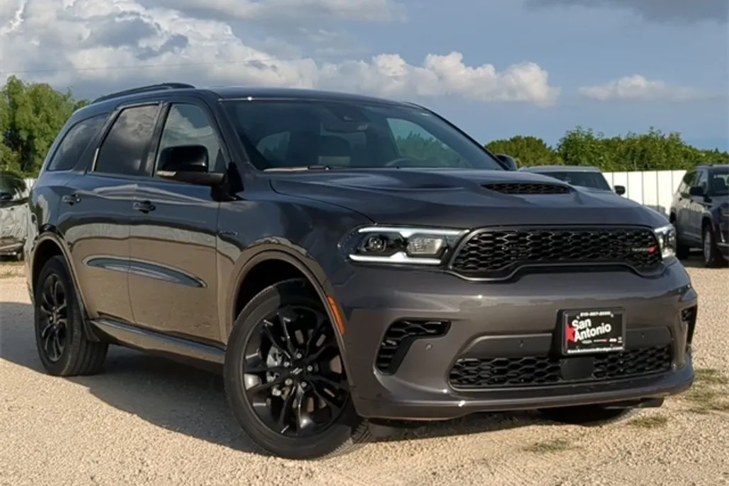 2025 Dodge Durango R/T Plus photo 1