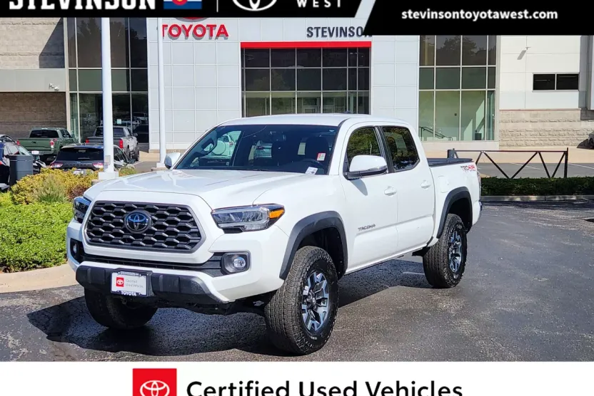 2023 Toyota Tacoma TRD V6 photo 1