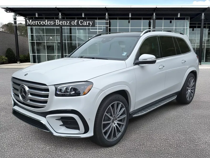 2026 Mercedes Benz GLS 450 4MATIC photo 1