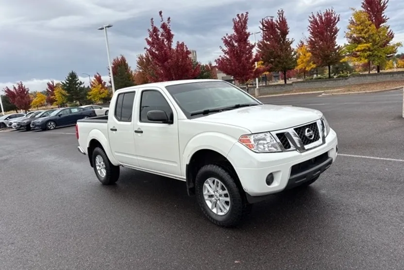 2019 Nissan Frontier SV photo 1