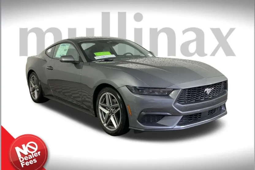 2025 Ford Mustang EcoBoost photo 1