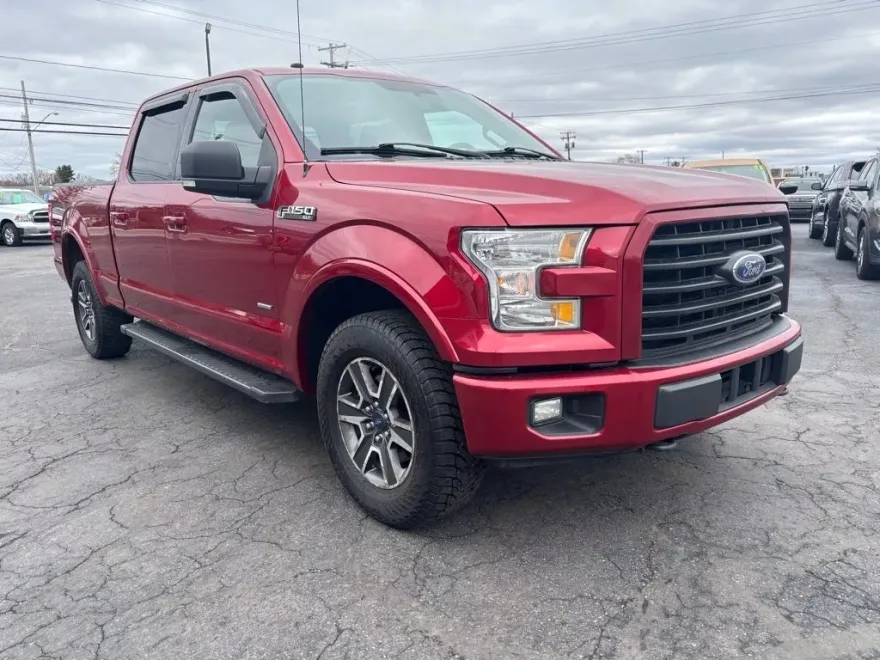 2017 Ford F-150 XLT photo 1