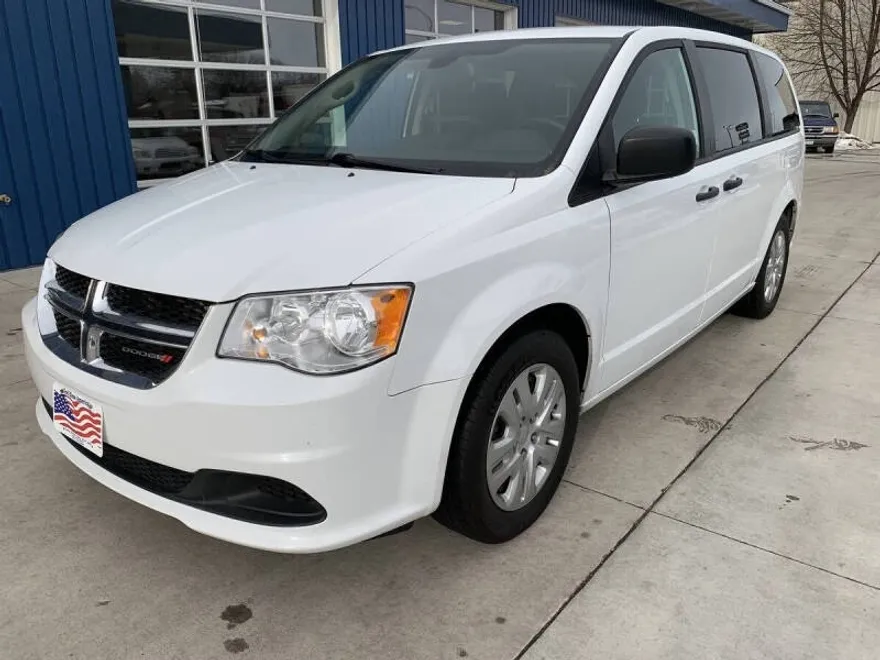 2019 Dodge Grand Caravan SE photo 1