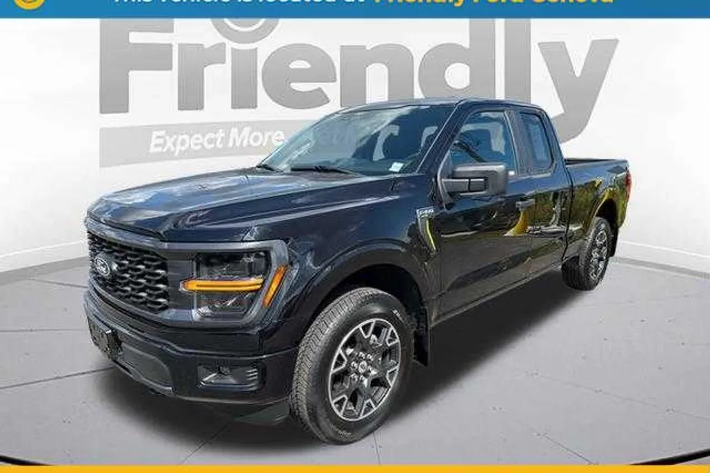 2025 Ford F-150 STX photo 1