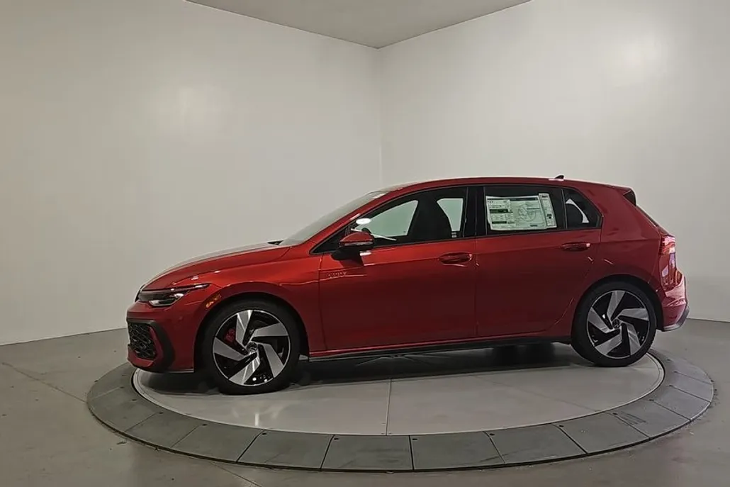 2025 Volkswagen Golf GTI S photo 1