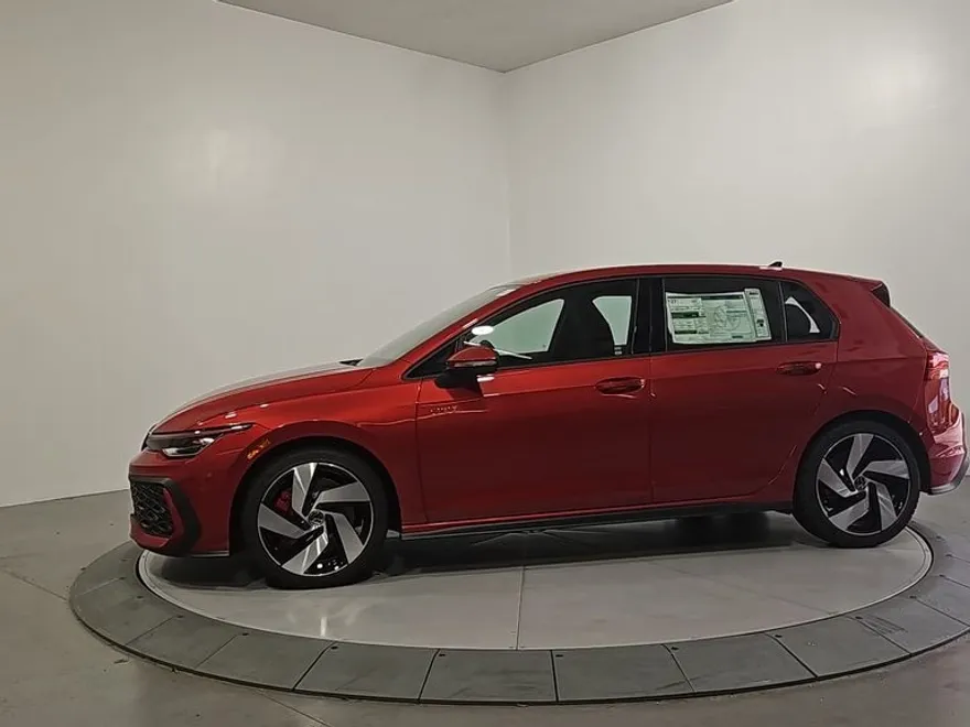 2025 Volkswagen Golf GTI S photo 1